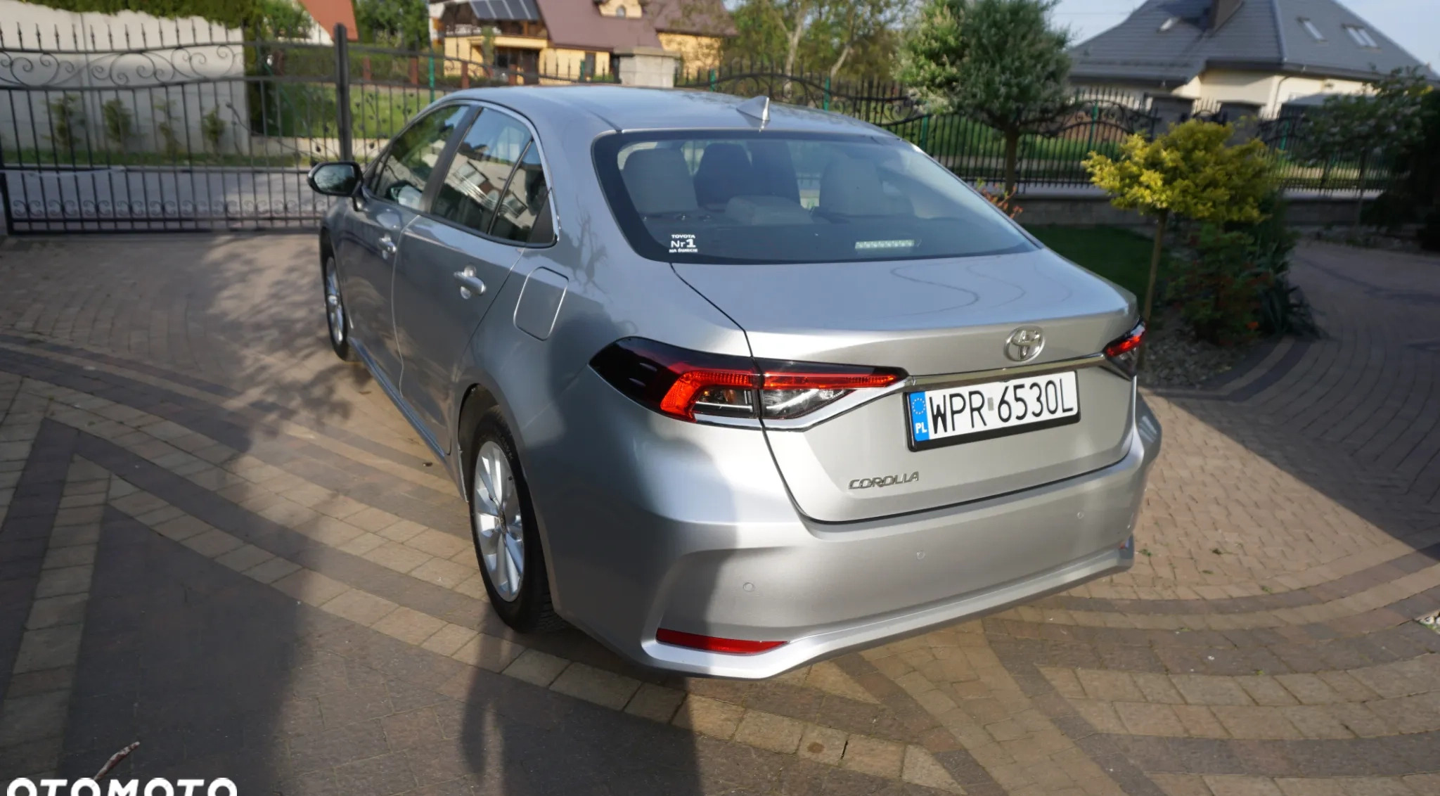 Toyota Corolla cena 82800 przebieg: 28500, rok produkcji 2022 z Myślenice małe 232